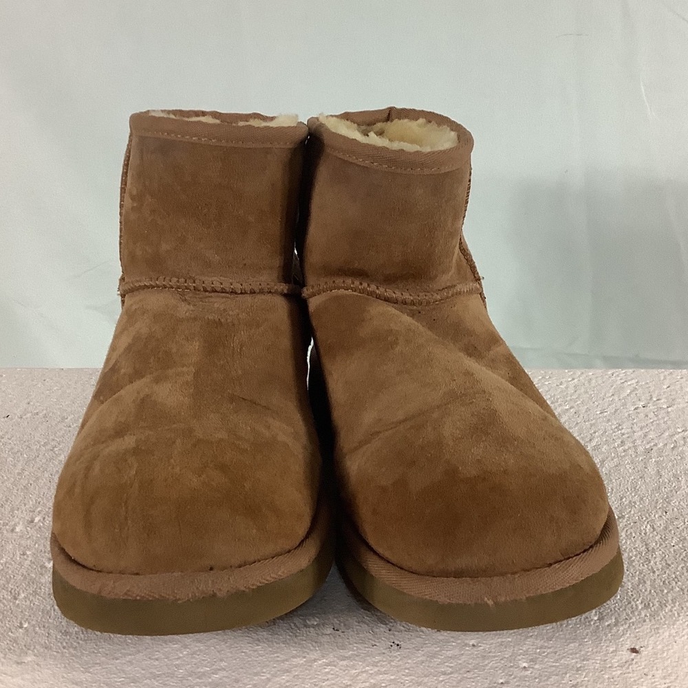 UGG Classic Mini II Chestnut Brown‎ Suede Sheepskin Ankle Boots Mens 7 Womens 9
